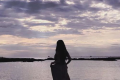 美女图片 头像 背影高清,尽显美女优雅气质